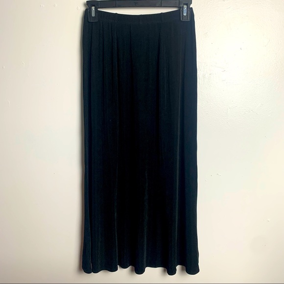 Birch Hill maxi black stretchy A line ladies skirt - Small - Picture 2 of 7